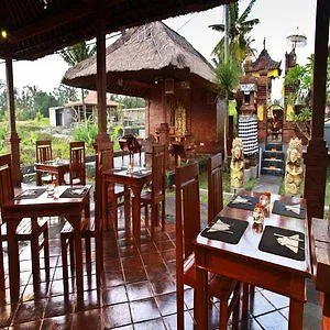 Puri Suksma Ubud Hotell 3*,