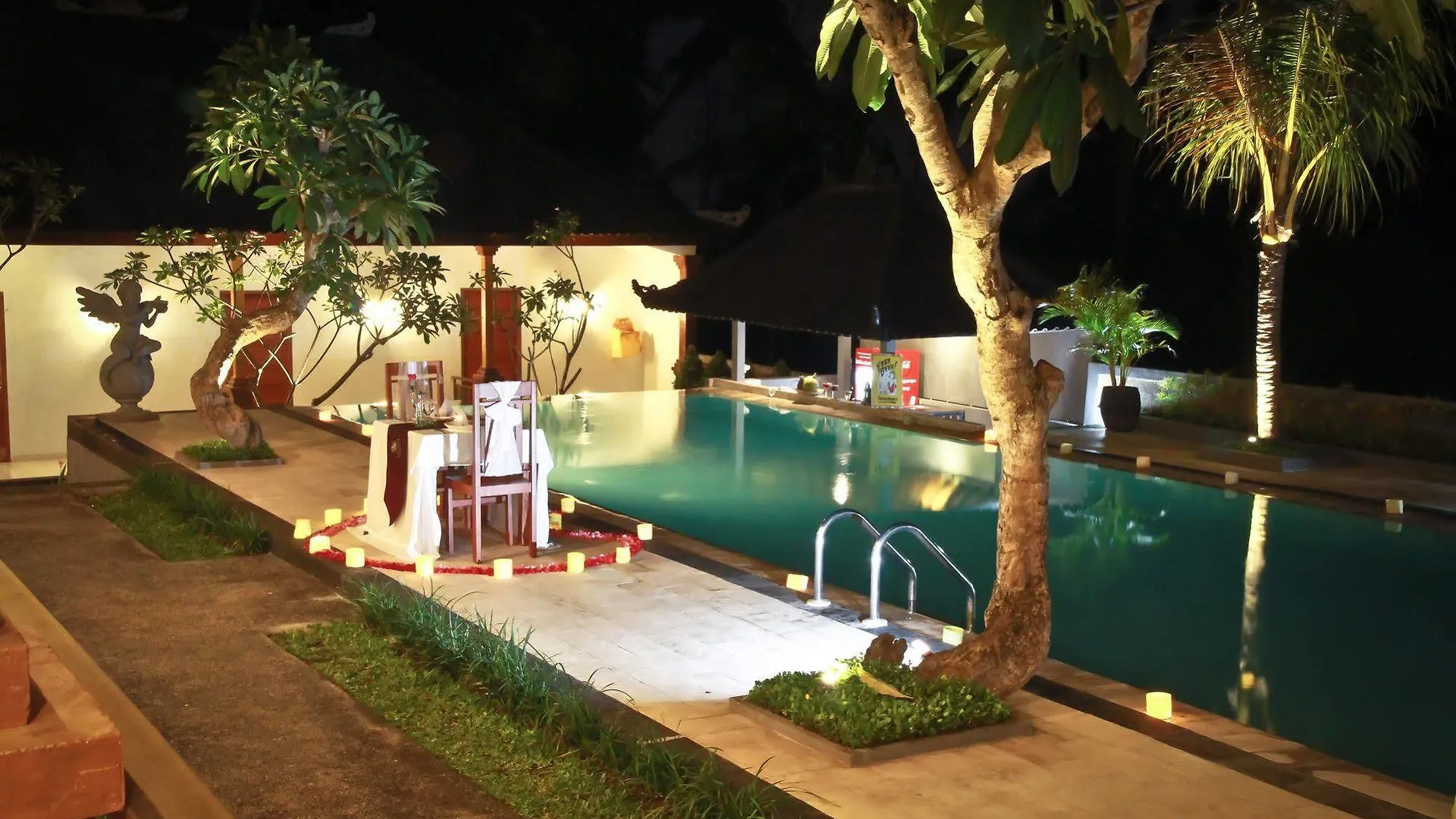 ***  Hotel Puri Suksma Ubud Indonesia