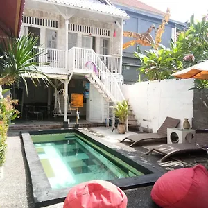 Hostel Ngurah